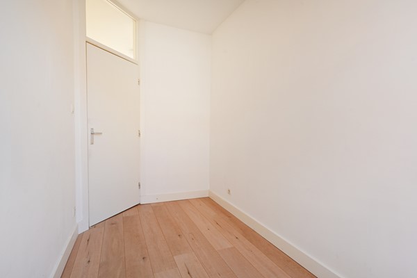Medium property photo - Naarderstraat 131, 2574 PE Den Haag